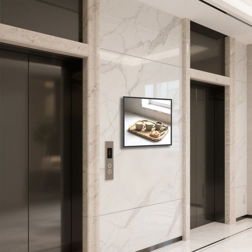 Τελευταίες εταιρικές λύσεις σχετικά με FIONEXX Οθόνη Διαφήμισης LCD Square